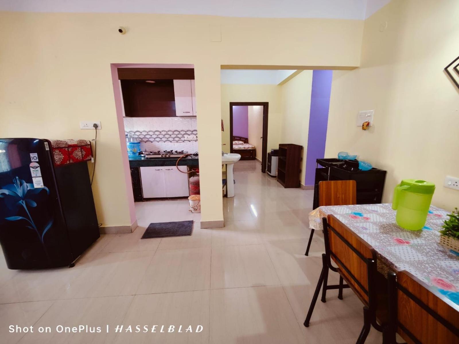 Dreams Abode Studio Apartment 구와하티 외부 사진